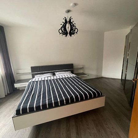 Monteurzimmer/Ferienwohnung Brauckstrasse, غلادبك المظهر الخارجي الصورة