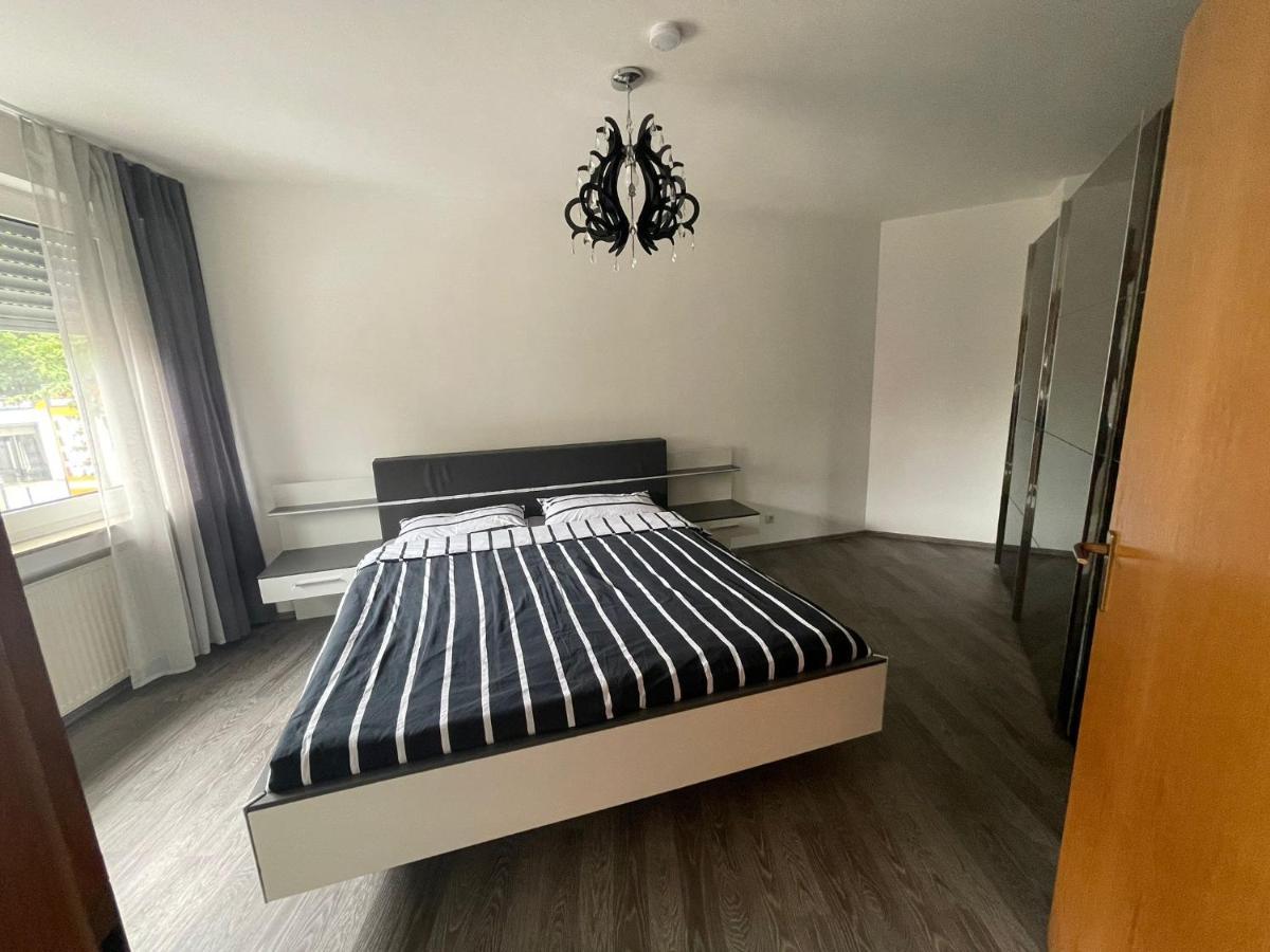Monteurzimmer/Ferienwohnung Brauckstrasse, غلادبك المظهر الخارجي الصورة