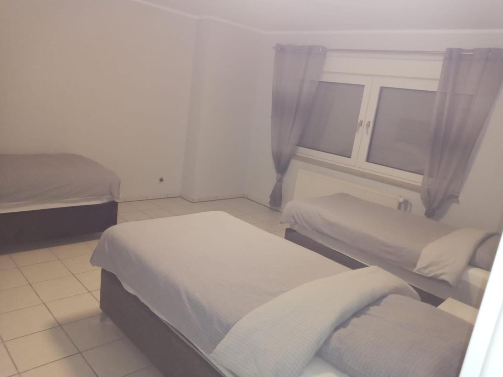Monteurzimmer/Ferienwohnung Brauckstrasse, غلادبك المظهر الخارجي الصورة