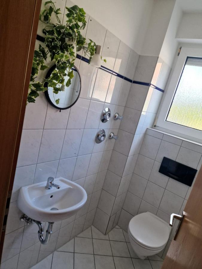 Monteurzimmer/Ferienwohnung Brauckstrasse, غلادبك المظهر الخارجي الصورة